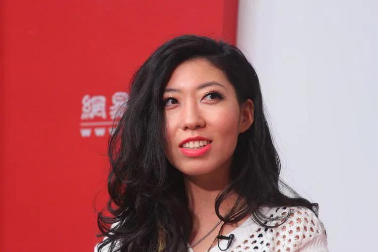 曲婉婷，吴亦凡，再加上一些贪官逃犯，加拿大越来越像中国的“澳大利亚”了…… ​​