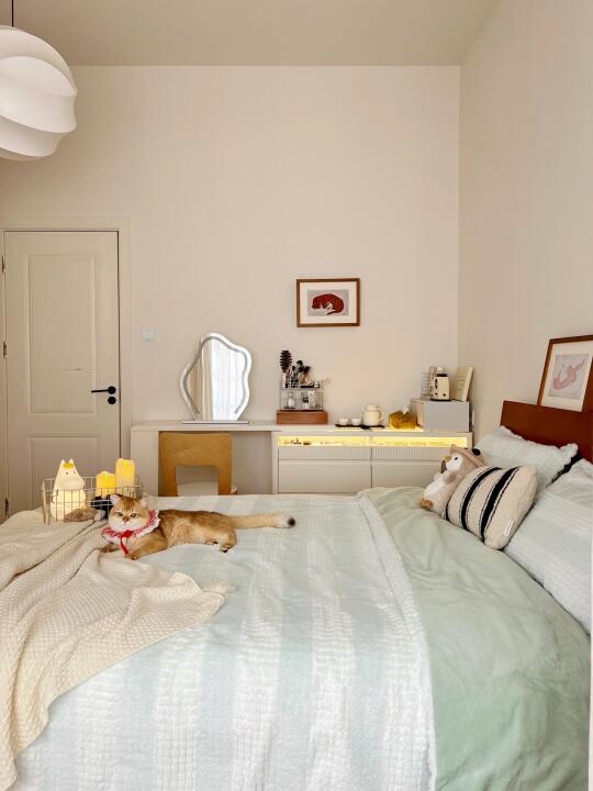 我的卧室好像……改造成功了😯