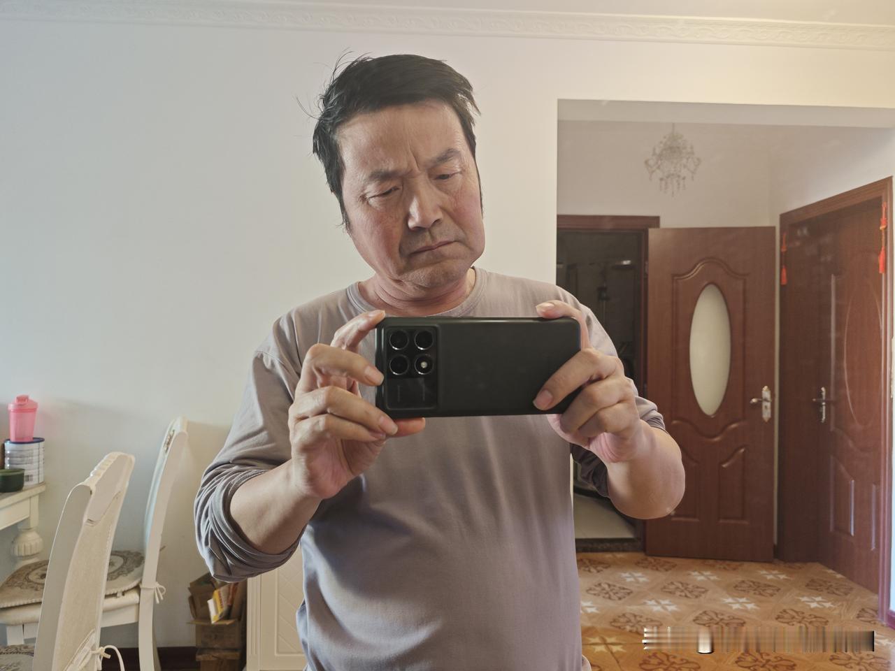 牙疼不算病，疼起来真要命！
        这些时日，微头条阅读量持续低迷，看到