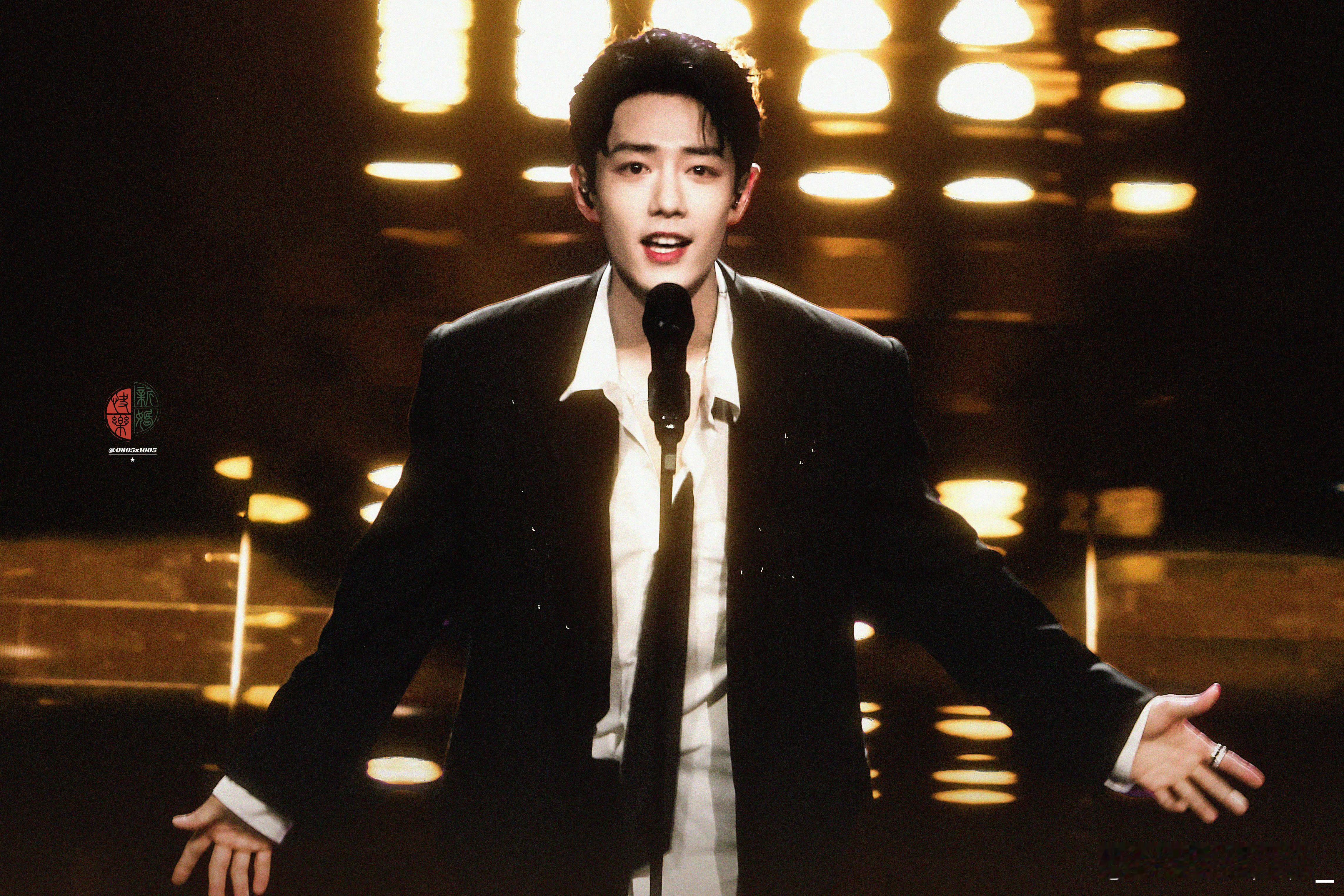 博君一肖[超话] “那年花海相遇，就指定这辈子都纠缠不请了” ​​​