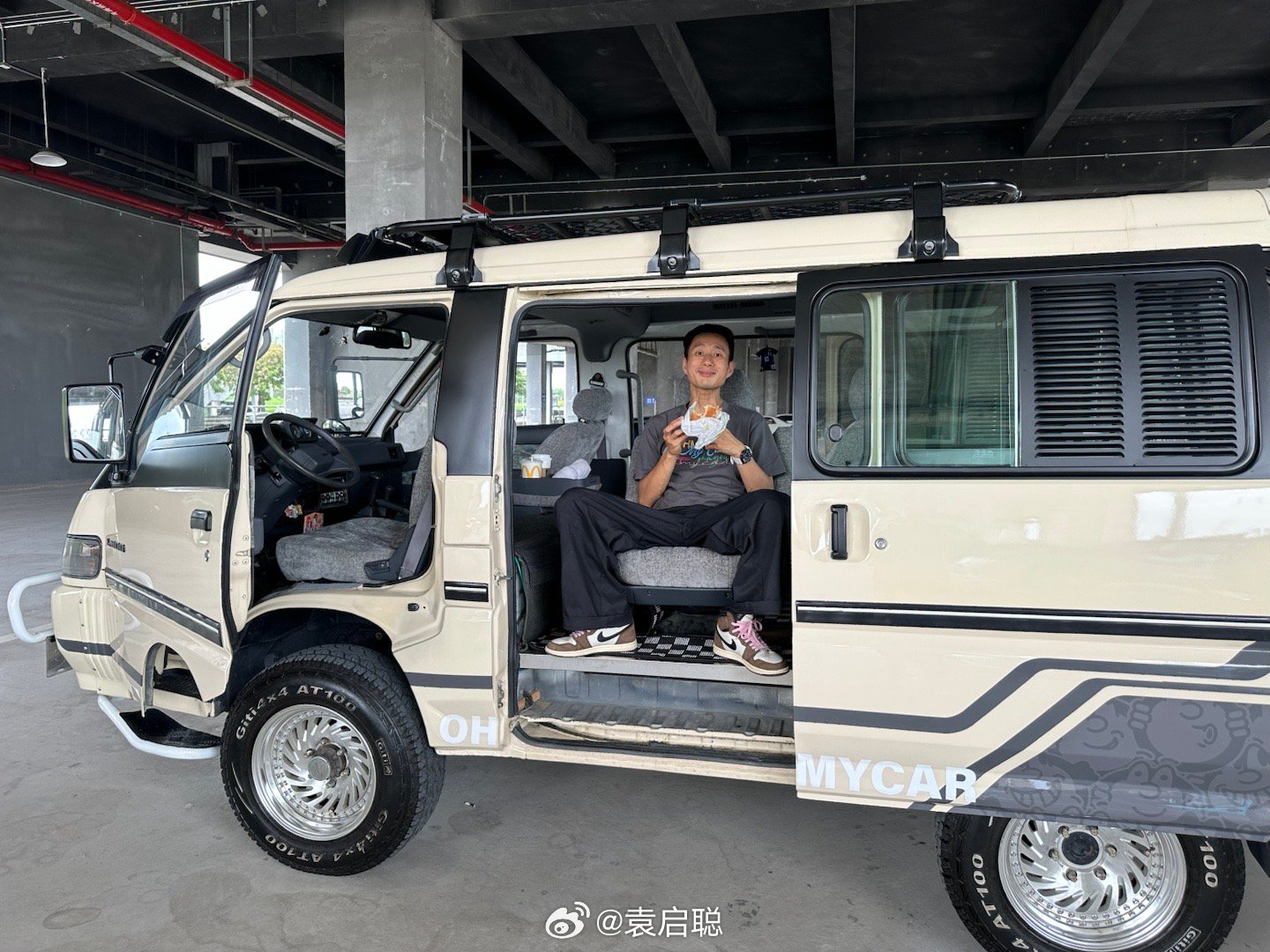 片场开饭[doge][doge] ​​​
