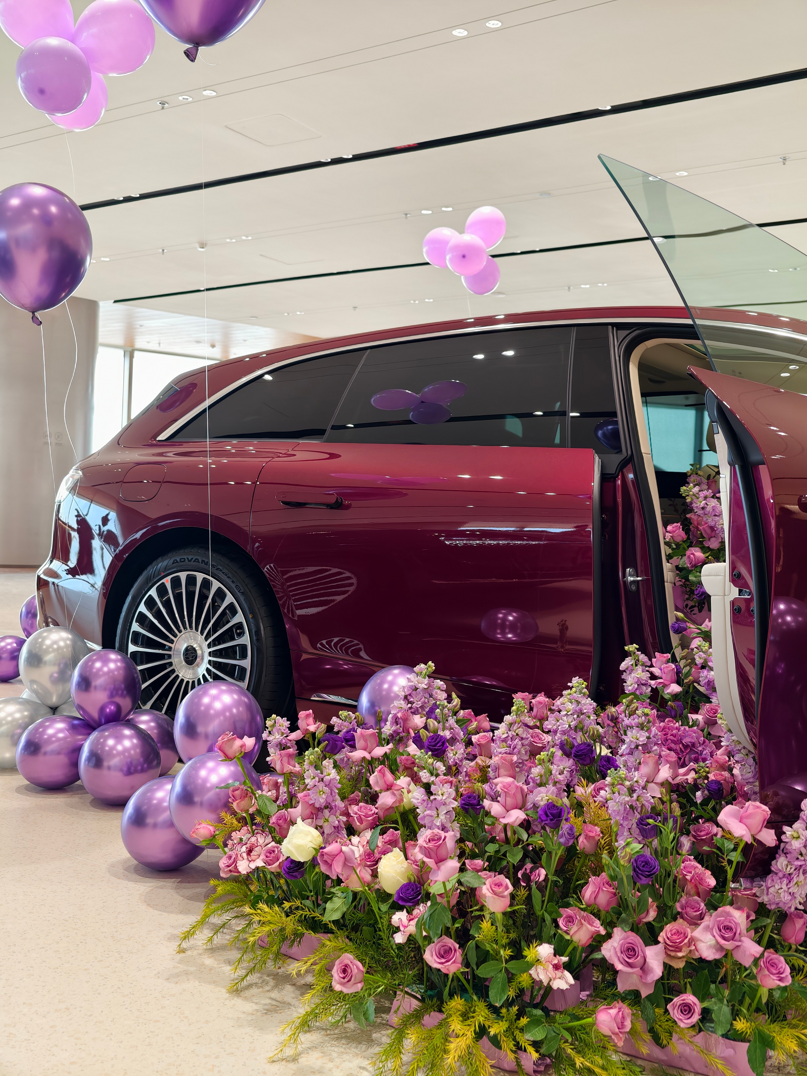 打卡华为智能生活馆蛇口K11店休闲购物一条龙服务努力奋斗争取成为尊界S800车主