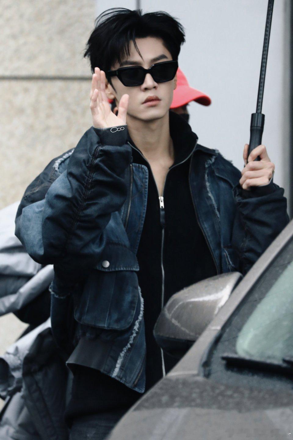 陈都灵陈哲远 高智姐弟南航校花与深大校草这对CP我先磕了 