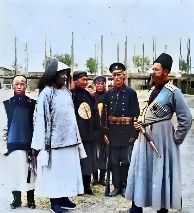 一战前沙俄还在幻想一百年之后，沙俄人口能达到4亿，其中有1亿人会生活在东北。
