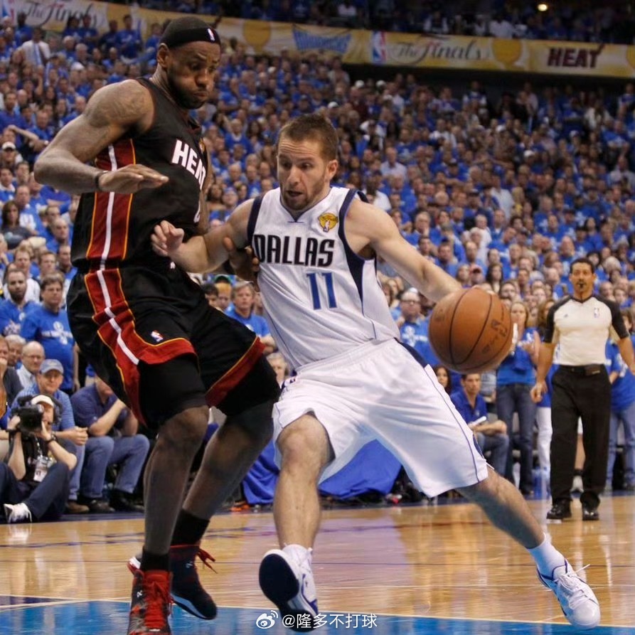 发现一个特招笑的事，整个NBA历史只有詹姆斯一个人会去抢队友FMVP，而巴斯特却