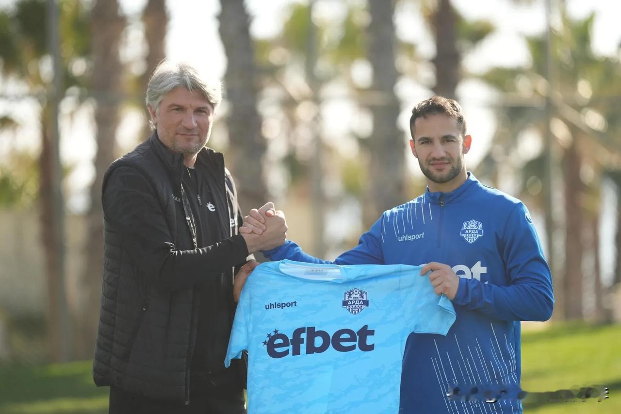 据德转消息，保加利亚球队克尔贾利阿尔达俱乐部官方宣布，前大连人队球员特索涅夫加盟