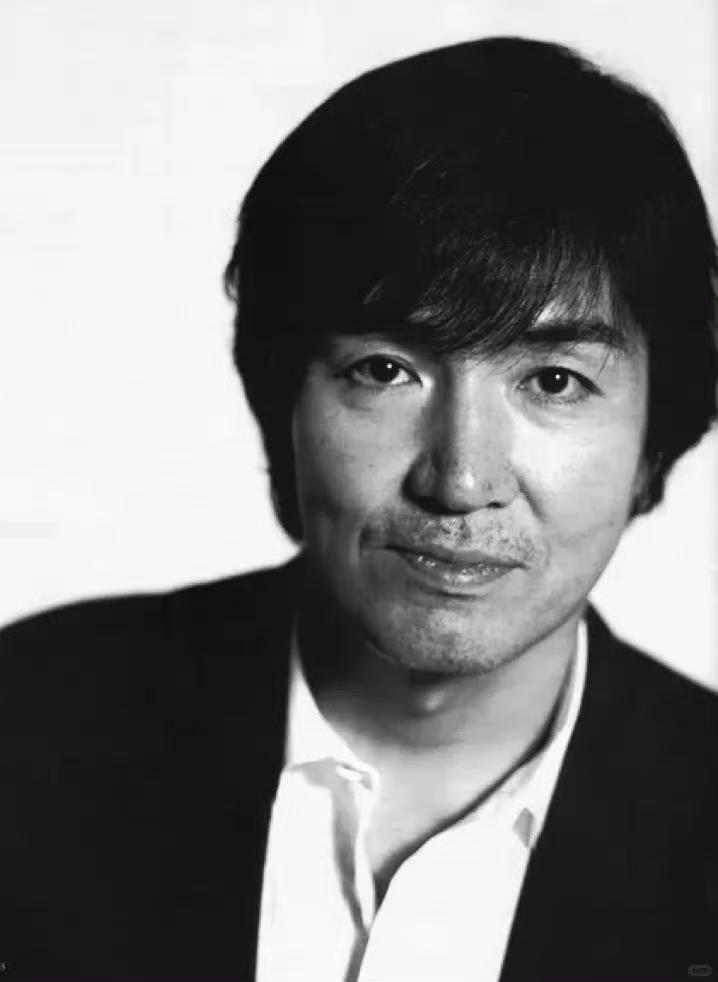 震惊了！天才推理作家东野圭吾去世了！
7月23日，东野圭吾因结肠癌去世，终年68