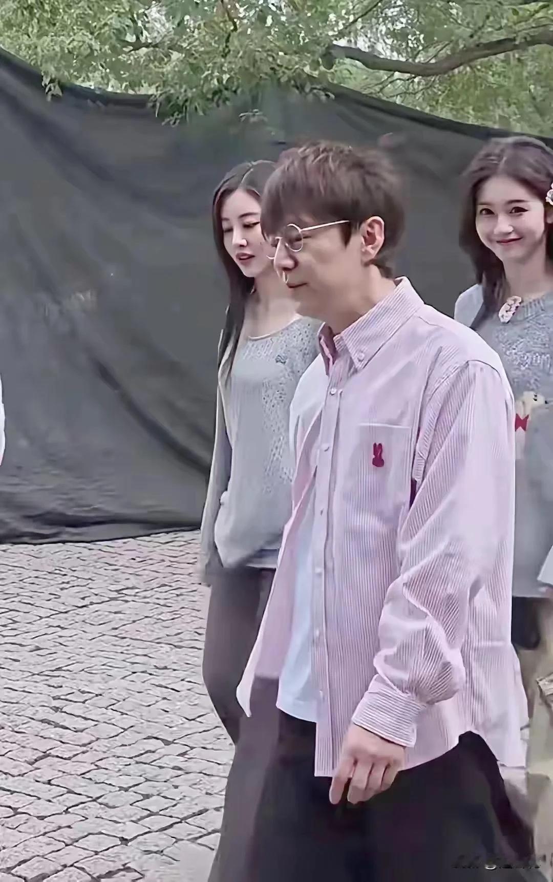 你能认识这是哪一位综艺主持人吗？