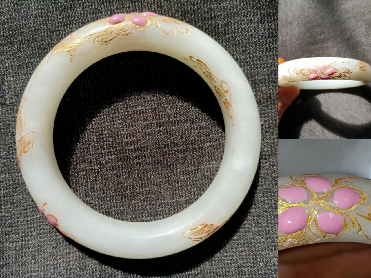 昨天拿出我以前收藏的，一件很美的和田羊脂白玉的玉镯欣赏欣赏，心里立马很愉悦…玉石