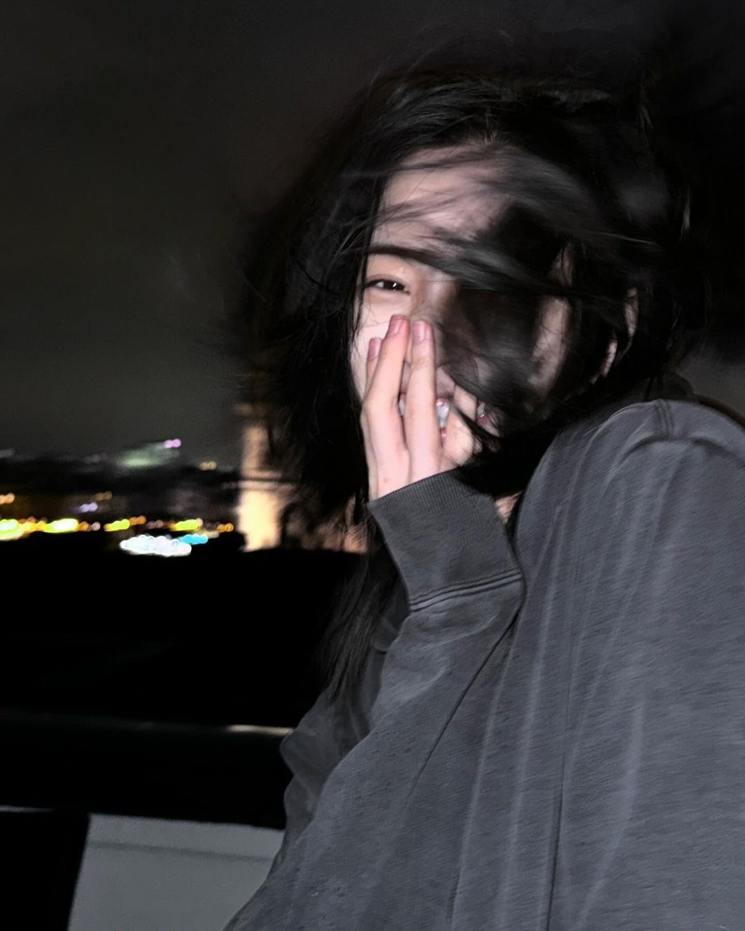 投稿 申留真  心知肚明的隐秘，藏在斑驳的时光里 