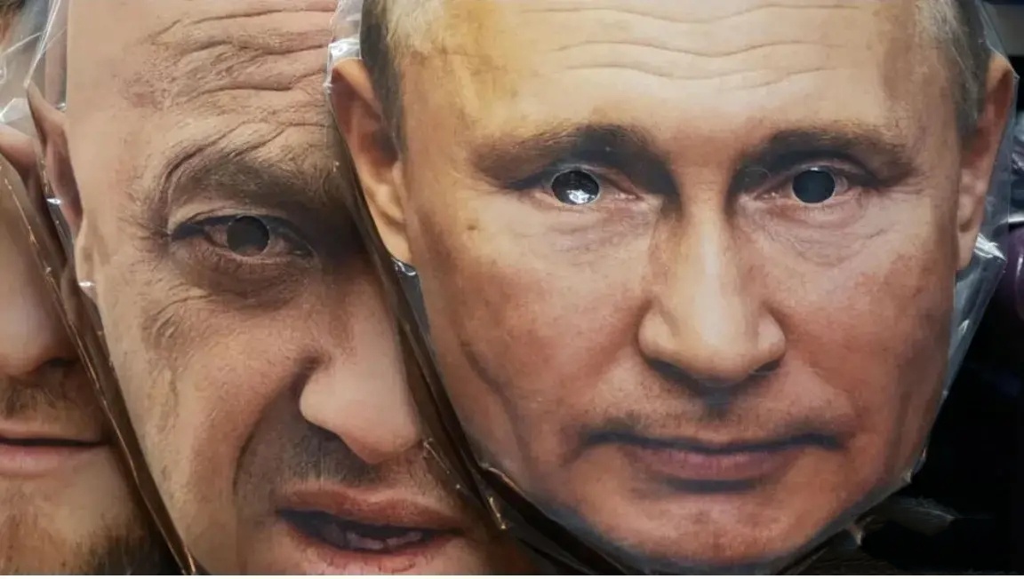 当大家都认为是普京干的时候，那就不一定是普京干的。逻辑就是这么简单。[并不简单]