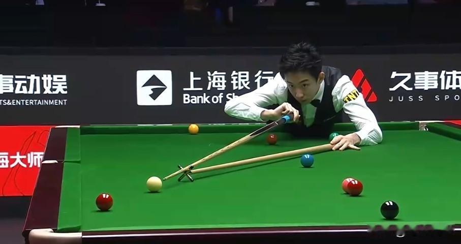 挽救了重要的第九局！小吴还能死里逃生？
2026斯诺克上海大师赛，特鲁姆普vs吴