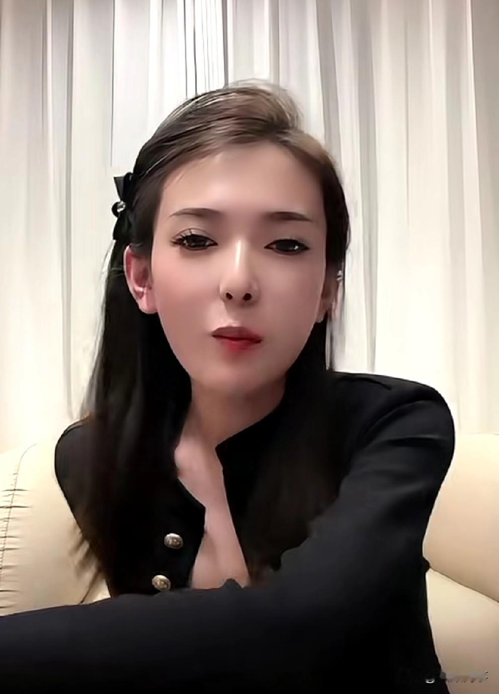 白雨“抢孩子”报警声称老狗家中有精神病患者！

            老狗给前