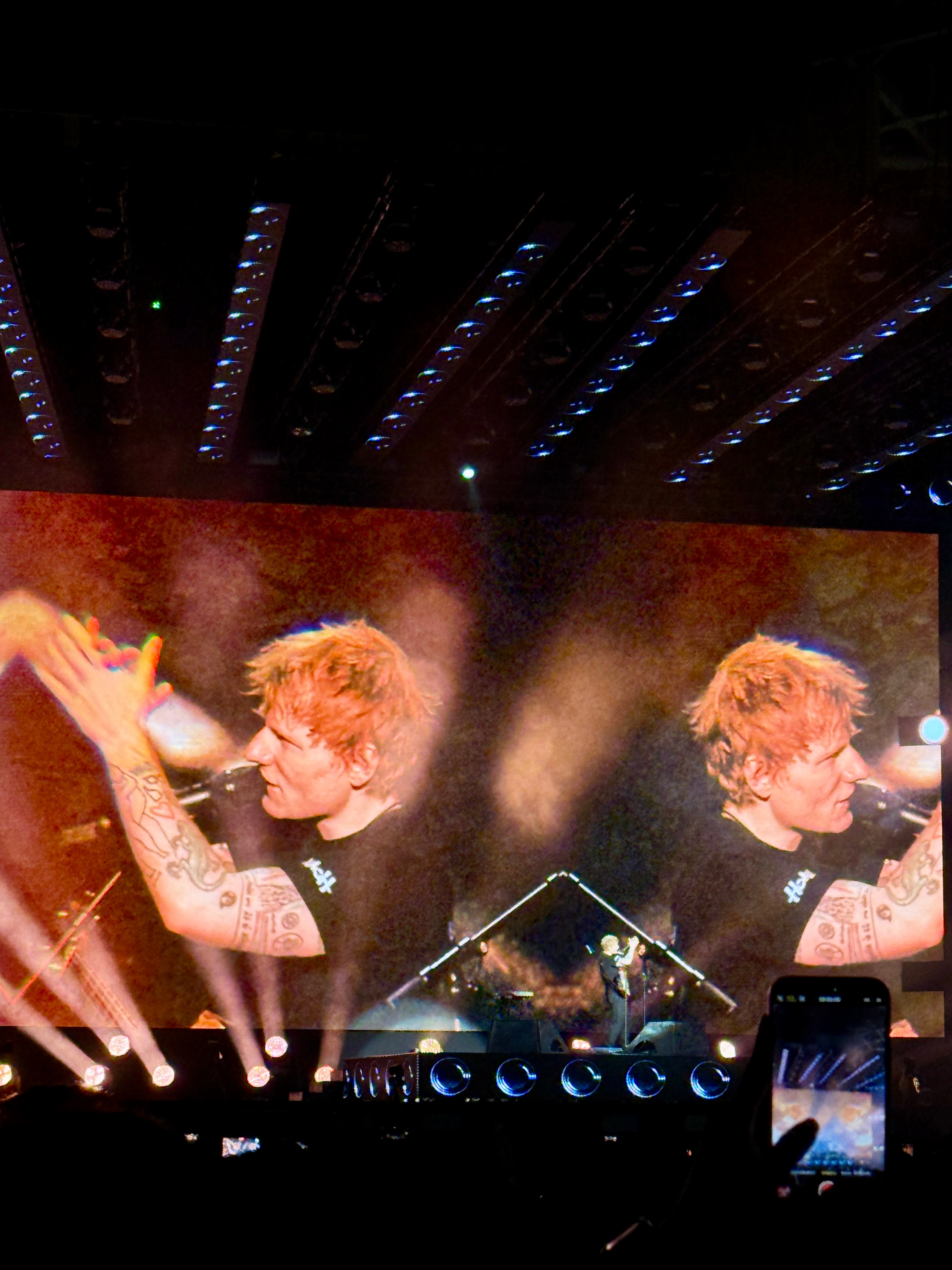 Ed Sheeran +-=÷x Tour 