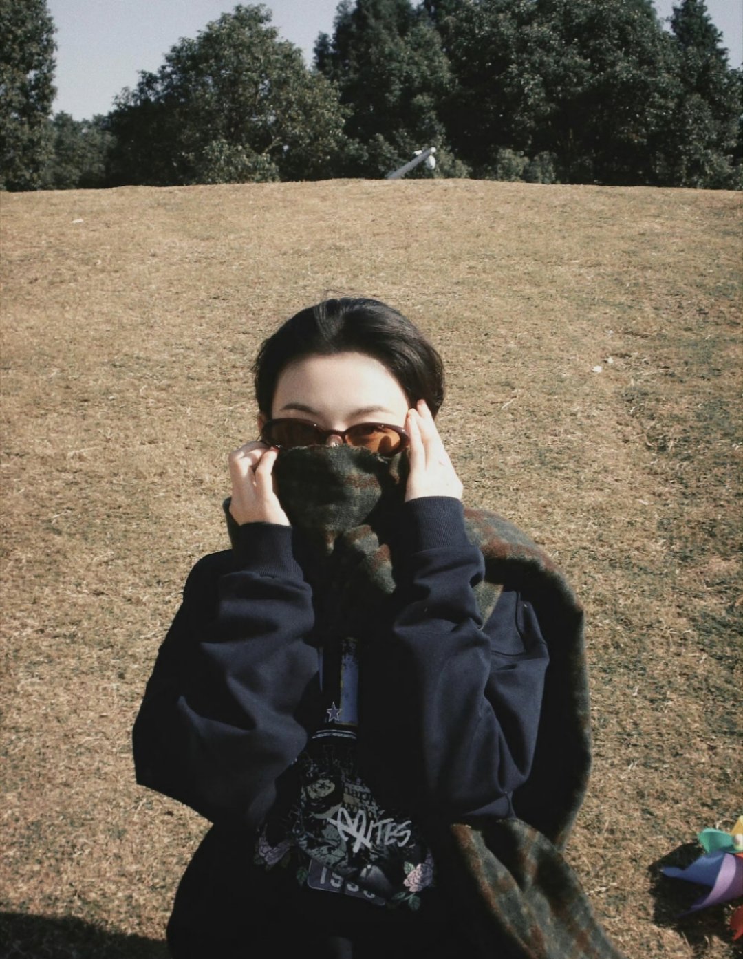 这个宋祖儿咋这么萌，今天这么开心的嘛！！