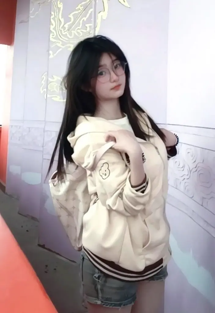 和我一起爬山不