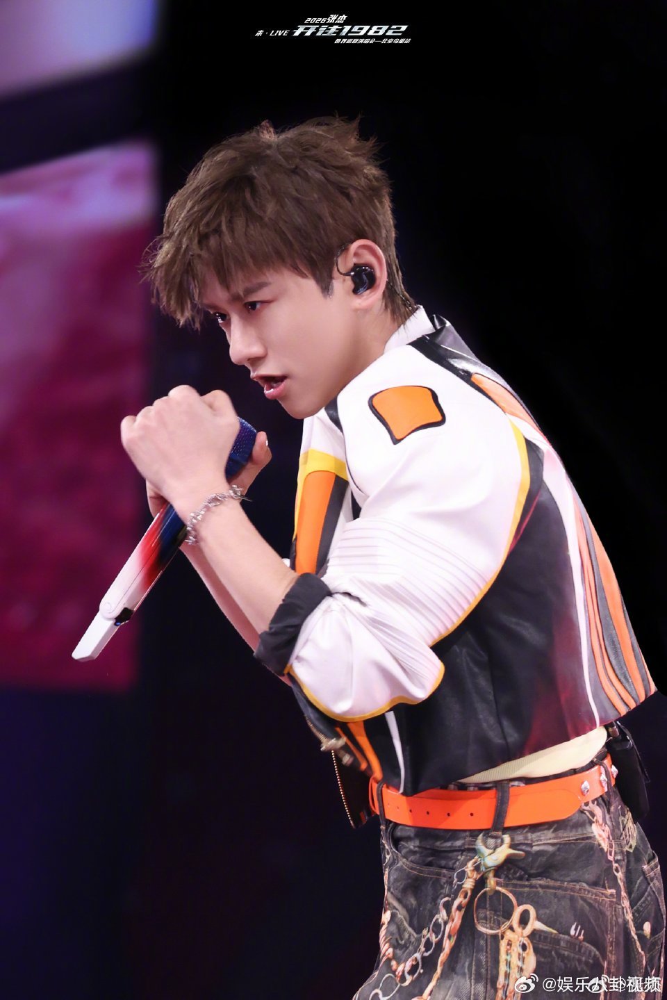 张杰三生三世完全是神来的听到张杰三生三世就想起了杨幂张杰唱三生三世梦回素素跳诛仙