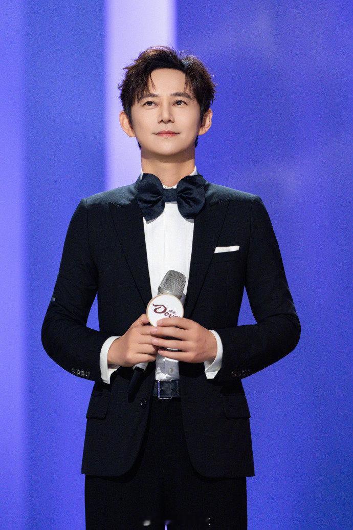 何老师 yyds！暖心加名额还自带幽默 buff，这波必须狠狠夸～