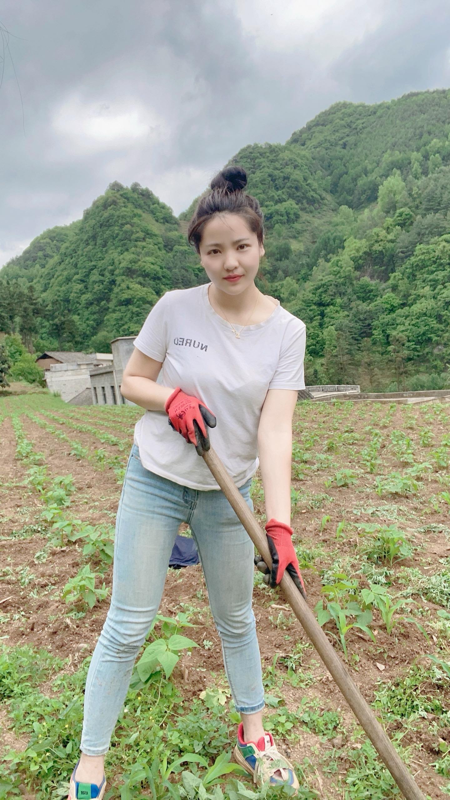 可惜我不穿碎花裙，也不懂穿polo衫的深情