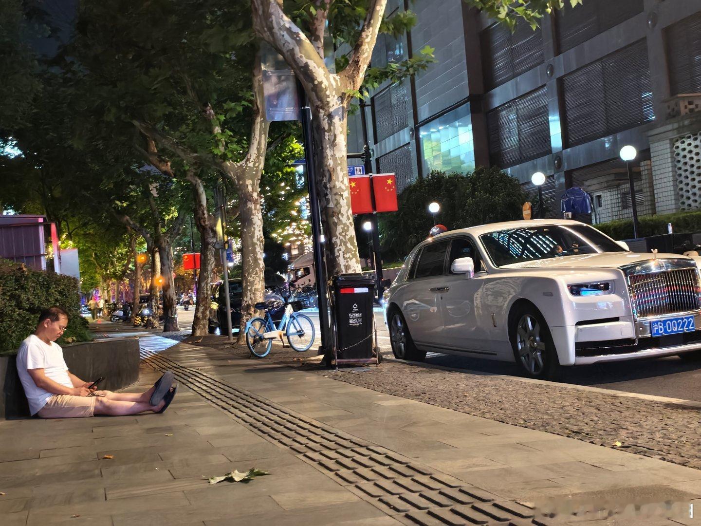 大哥与劳我与汽车的日常 ​​​