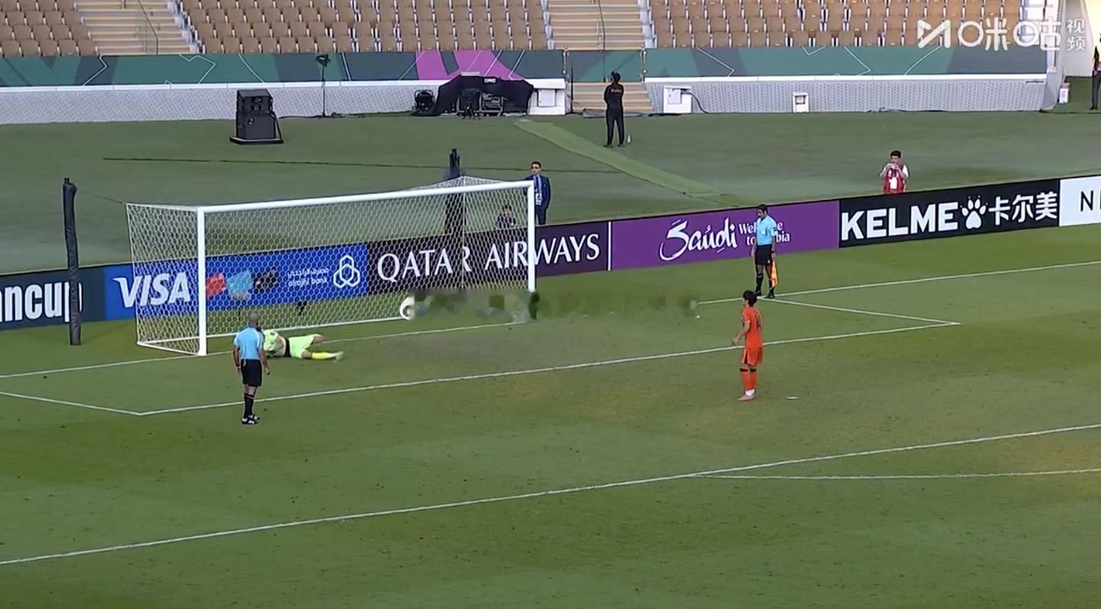 杨皓宇罚丢 U23国足vs乌兹别克斯坦U23热点解读