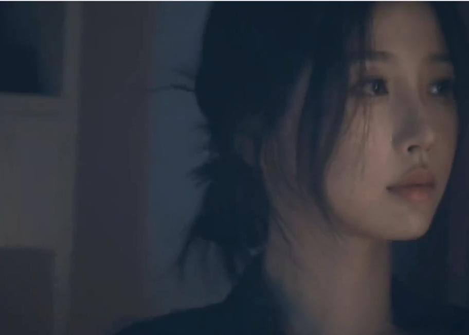 林晚星藏不住的难过全在眼底情绪层次太丰富，虞书欣演技看得我起鸡皮疙瘩，满身疲惫的
