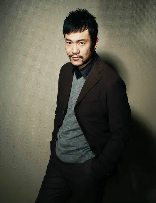ScreenDaily独家报道，刁亦男导演新作《Red Snow》，主演：易烊千