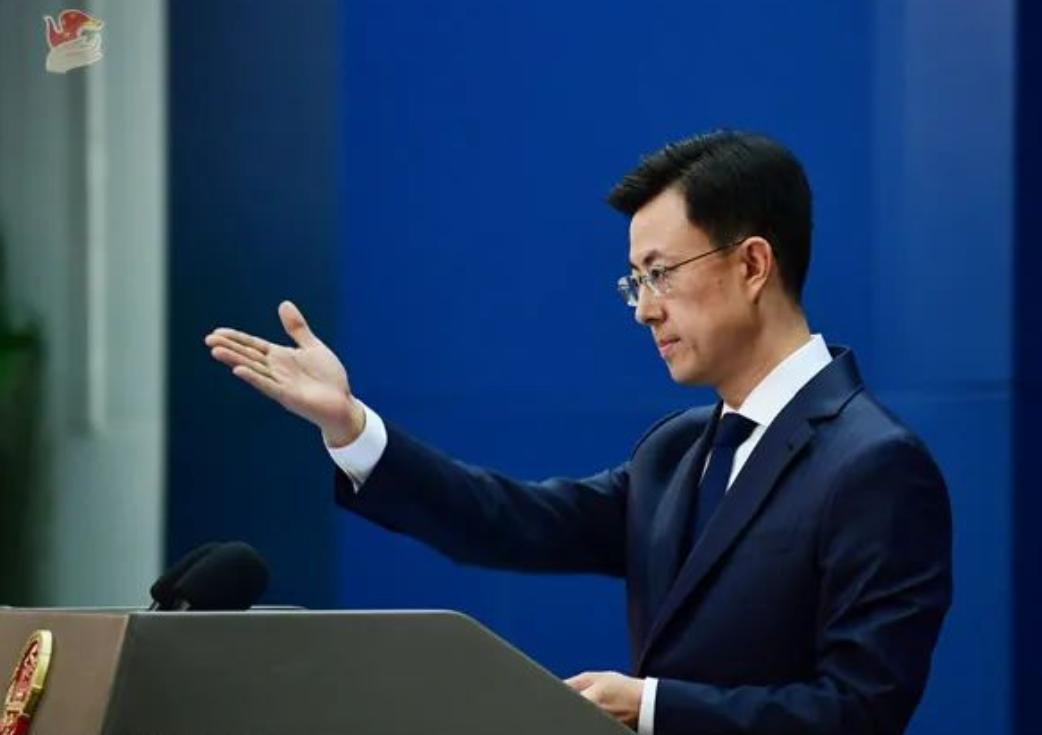 为伊朗客机补给燃油就遭美元体系驱逐？中方回应了一句，美方恐怕要夜不能寐了

9 