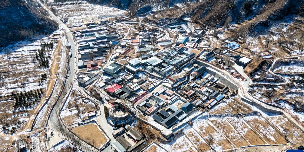 京郊古村落：从边关军堡到乡愁活化石，六百年演变藏着北京半部历史
 
别再只逛市区