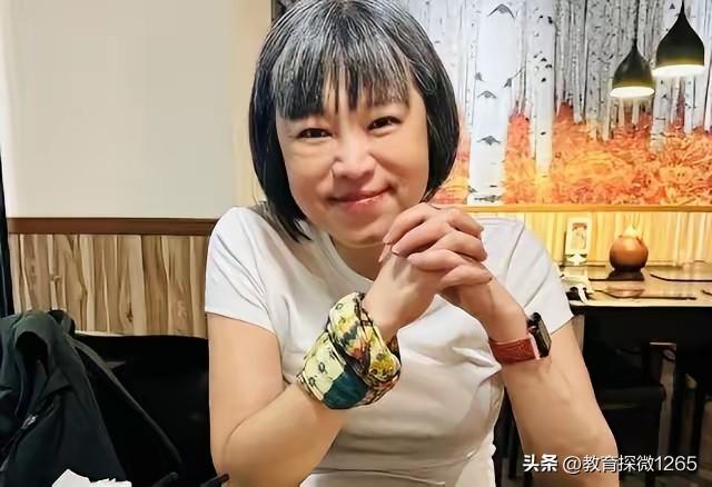 长期靠抹黑大陆谋生的台湾深绿媒体人范琪斐，首次到访成都，亲眼见证真实发展。回台客