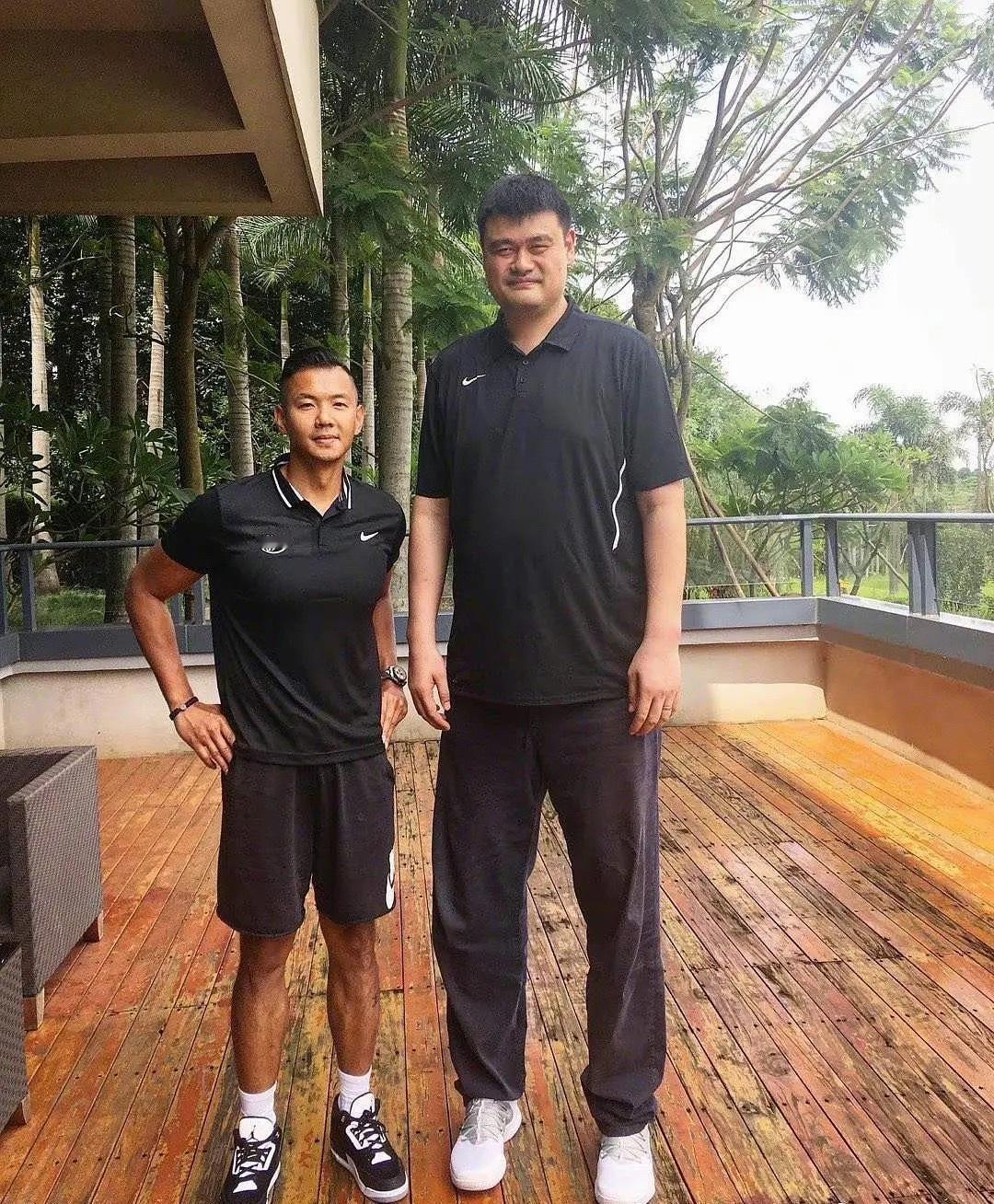 姚明和陈建州 ​​​