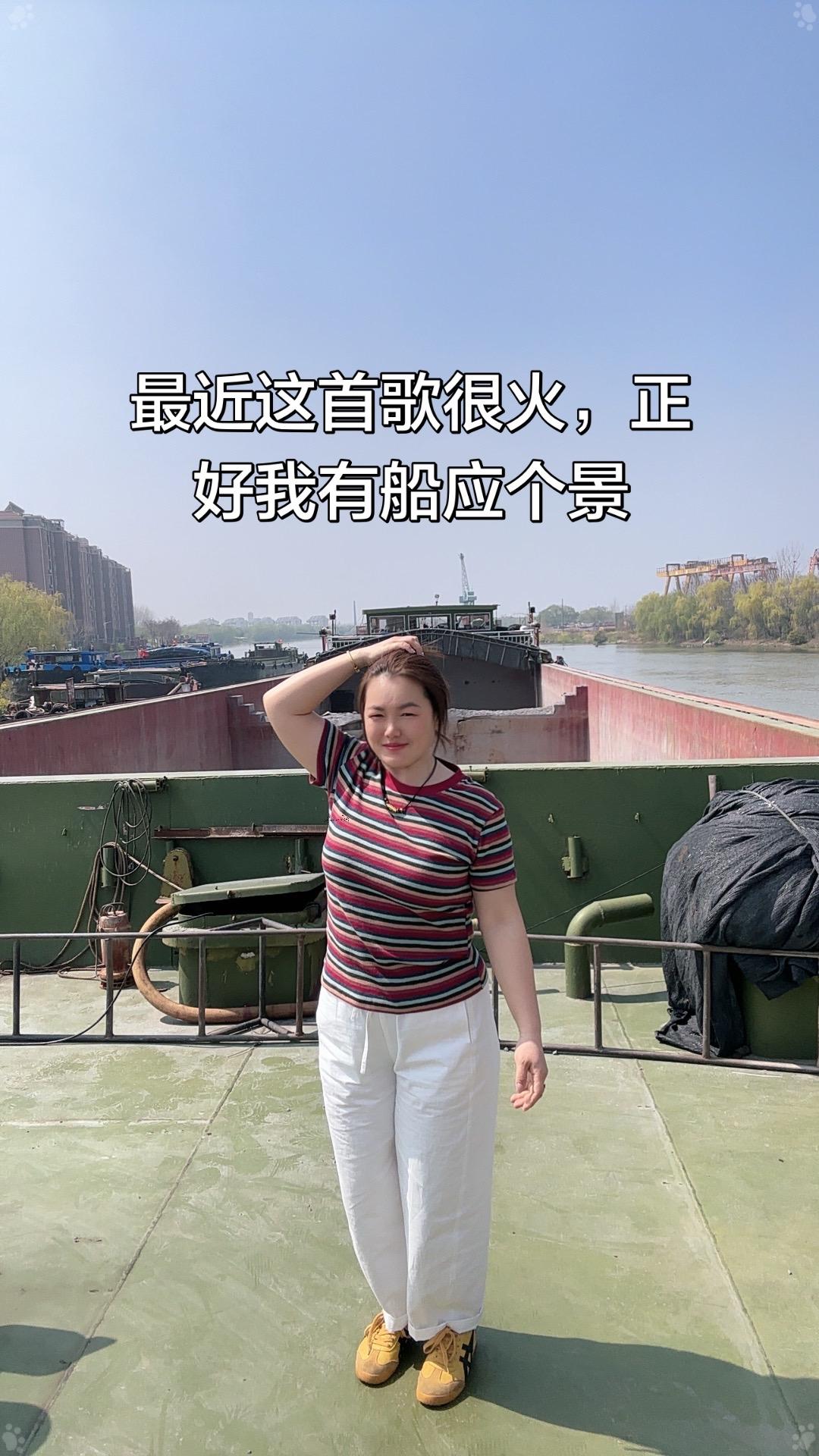 唱出了中年人的无奈与心酸。