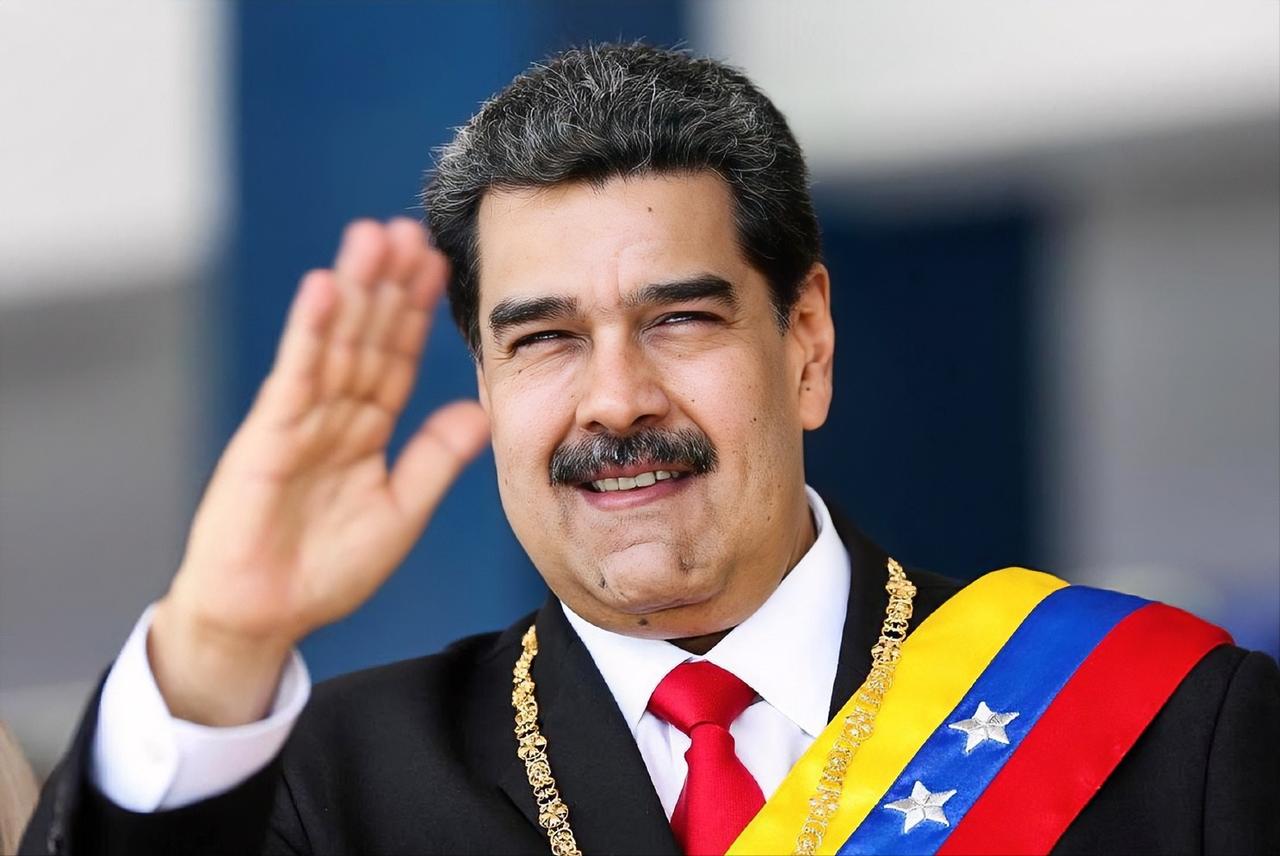 太离谱了！

西班牙媒体宣称：马杜罗经常在监狱里大叫，怕被委内瑞拉遗忘。

西班