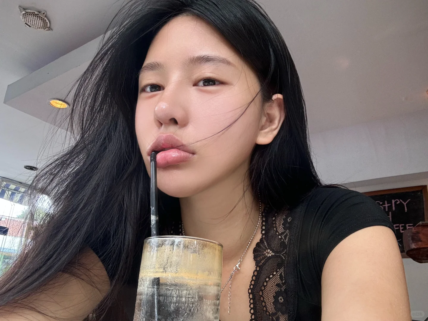 秋天的第一杯冰美式☕️