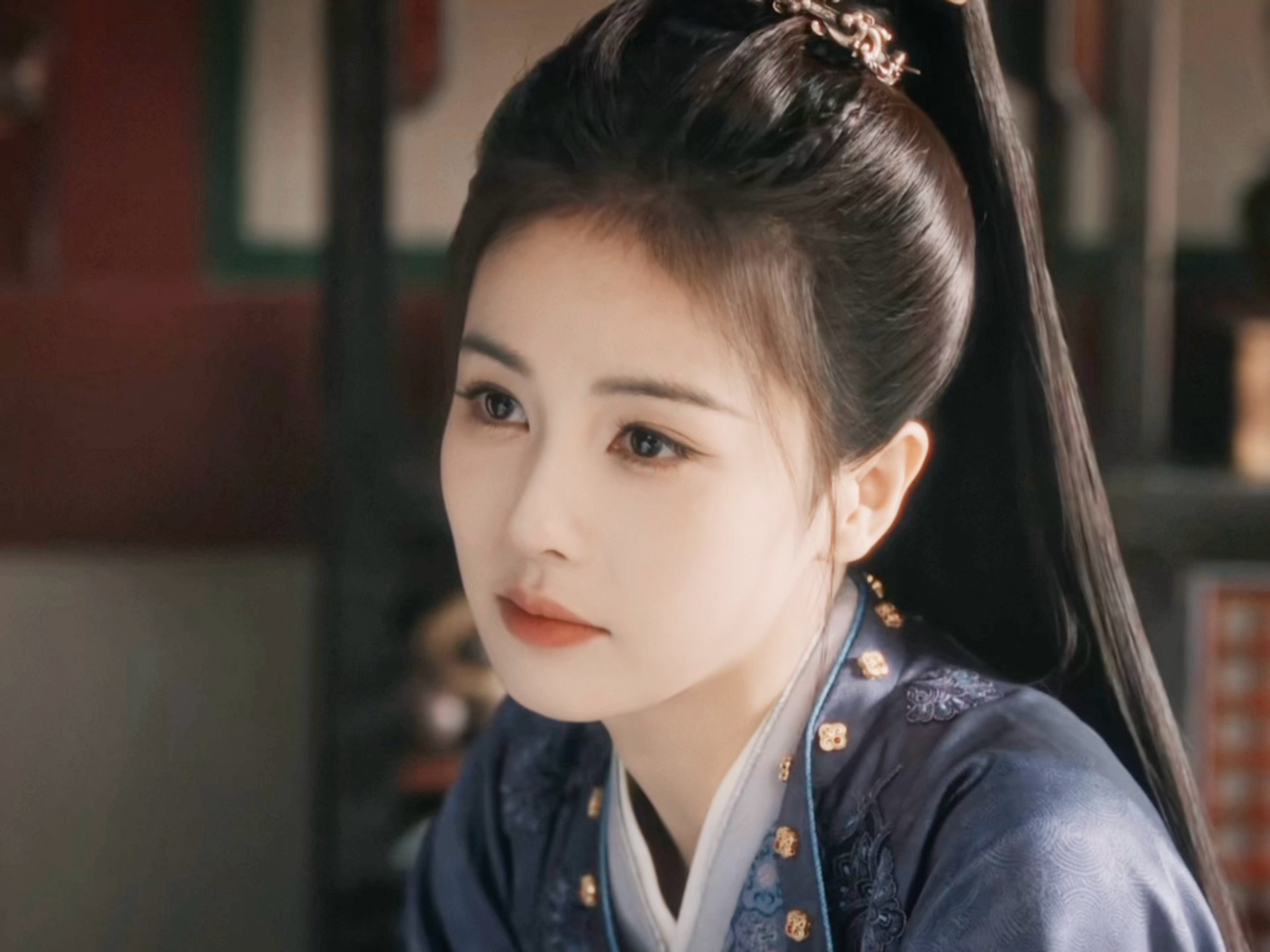 嗯……如果李佩仪这样盯着我的话🤟🏻💍如果李佩仪这样盯着我的话