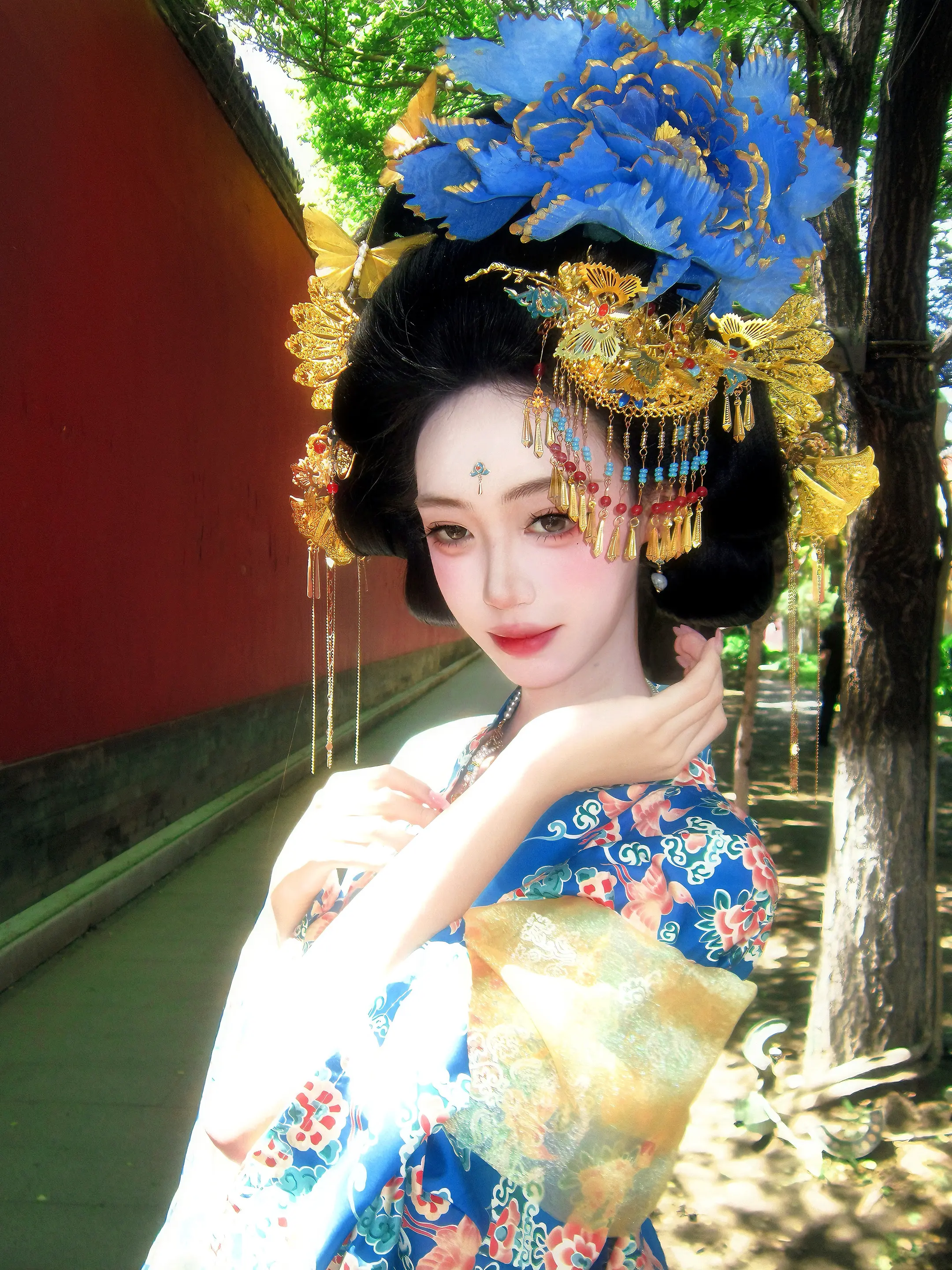 人一生的露水情缘太多 滴在叶子上 太沉也是错 太轻也不知所措