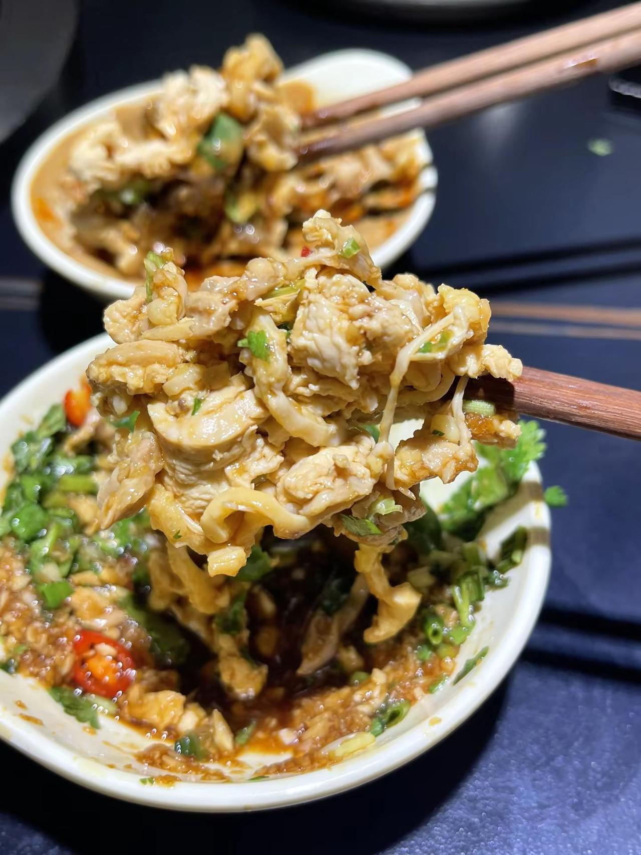 石家庄！好吃漂亮鲜鸡煲火锅！