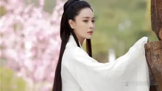 大辽皇后萧耨斤：从宫女逆袭成太后，手握至高权力，为何一生满心怨恨
 

 
出身
