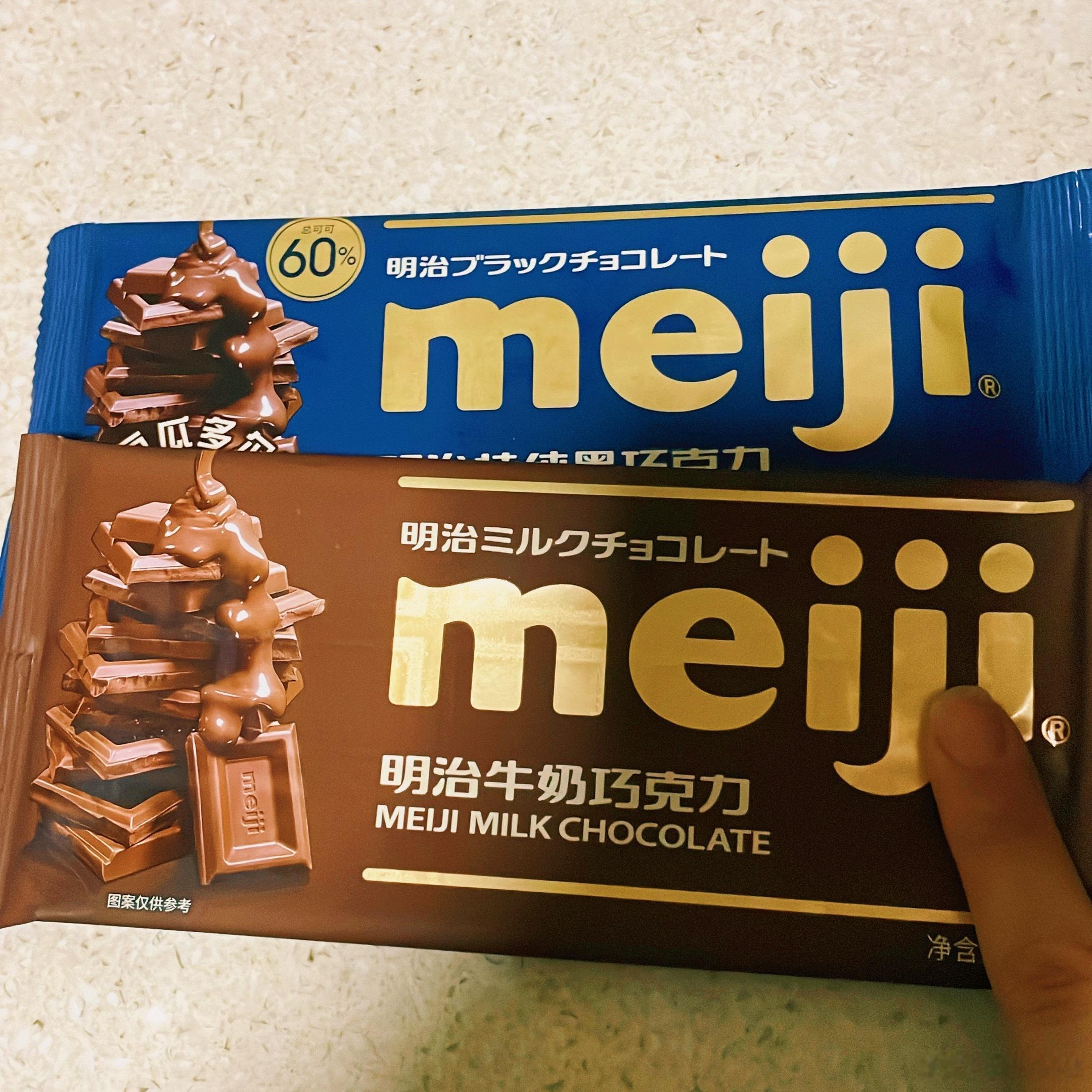健身 这两天看女排比赛不郁闷是不可能的，算了，锻炼。3组壶铃，3组弹力带，3组仰