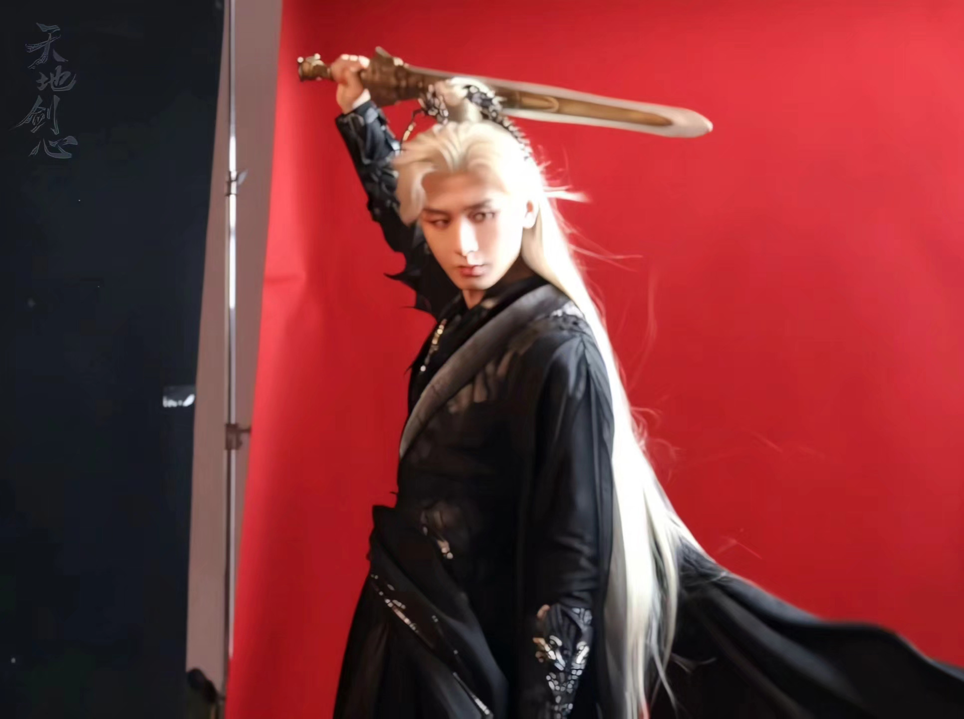 我们家做反黑人还是太少了，看看土豆丝，每天把我们团建咔800次，三四天了，还在团