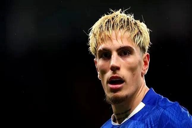 赛前叫板最凶的人，成了最大笑话。
 
比赛第97分钟，补时最后一刻，切尔西旧将哈