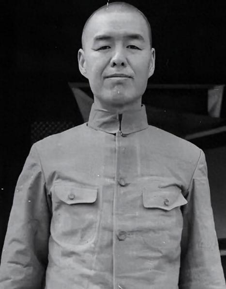 1949年10月1日新中国成立后，邓宝珊被任命为甘肃省政府主席。得知这个任命后，