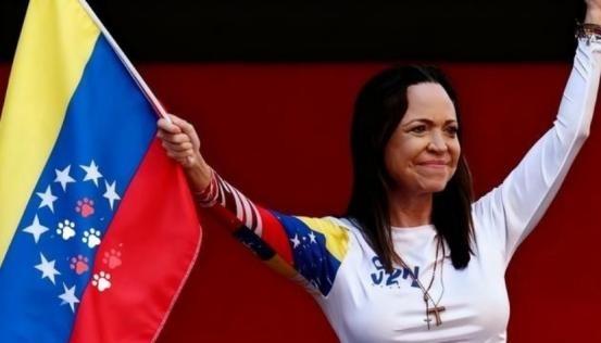 58岁的马查多据媒体专访透露，支持近期在加勒比海的打击疑似毒运船只行动，并把由此