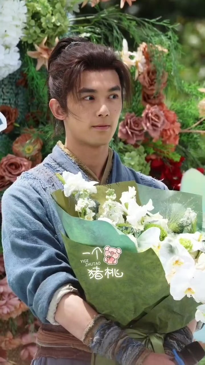 剑来杀青了啊？吴磊这个装扮很男频了 