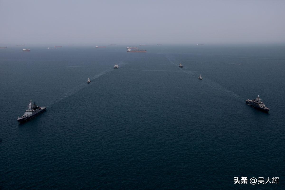 22国表示愿保障霍尔木兹海峡安全：闭口不谈派舰护航
 
阿联酋外交部发布了这一联