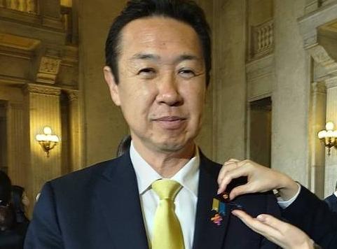 ·中方的底线思维就是不卑不亢，用行动守住原则。

日本部长访华遭冷遇，没有单独会