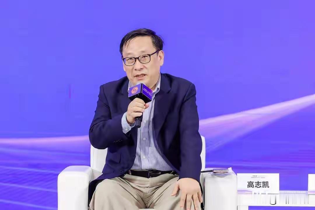 这件事千万要注意，与我们每个人的生活都密切相关，高志凯在深圳“2026凤凰湾区财