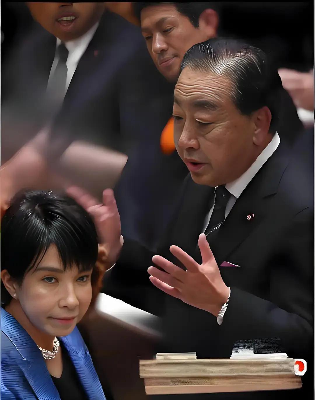 中国稀土管制落地，高市内阁的麻烦，被野田佳彦接力放大。
 
1月6日，中国宣布收