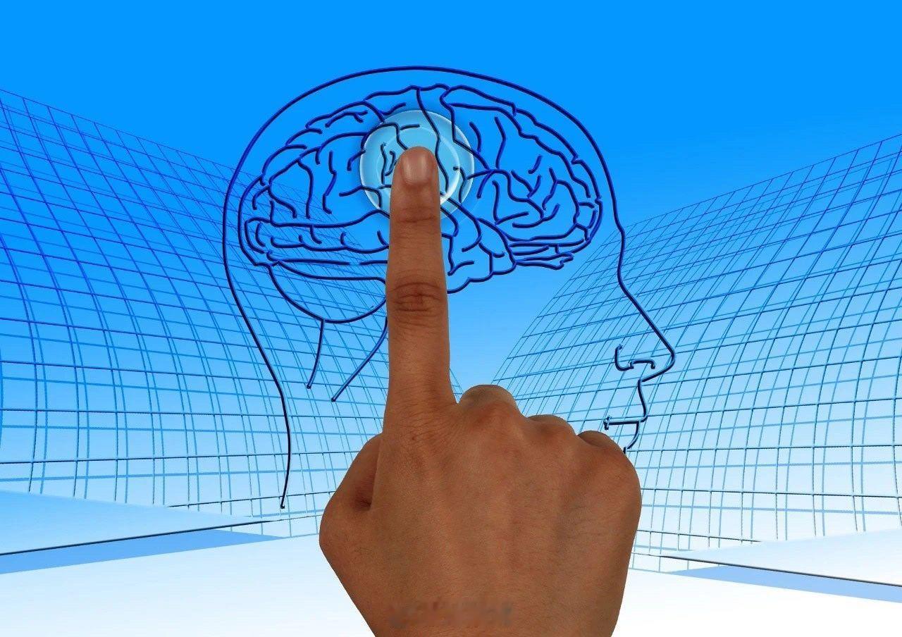 为什么学校不统一打印作业？因为现在的义务教育阶段，学校不能随意收取任何费用！若学