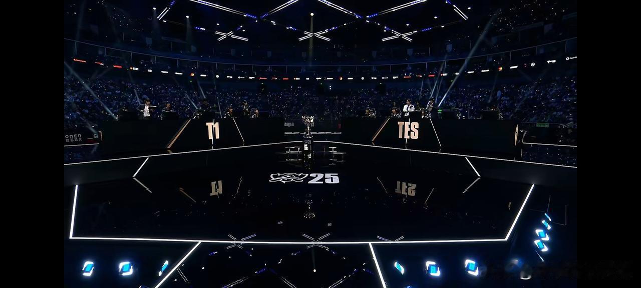 来吧，LPL最后的种子
我只看一局，不敢多看